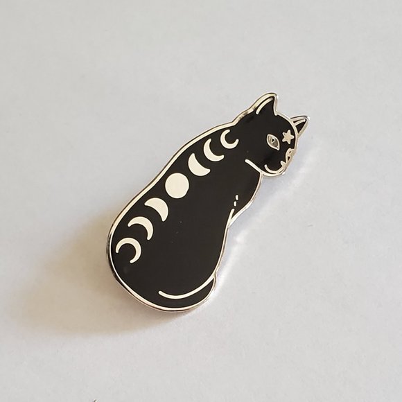 Enamel Pin - Moon Phase Cat - Picture 3 of 8